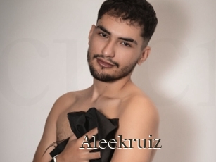 aleekruiz Cum crazy amateurs
