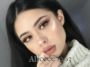 Aliceee7963
