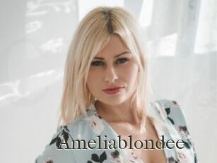 Ameliablondee