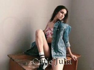 Cutie_Julia