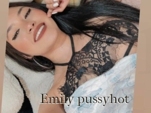 Emily_pussyhot