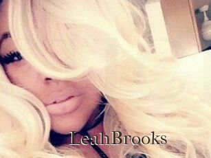 Leah_Brooks