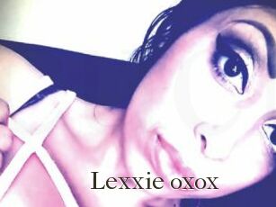 Lexxie_oxox