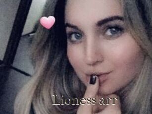 Lioness_arr