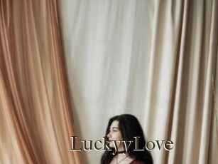 LuckyyLove