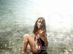 Luna Cum crazy amateurs