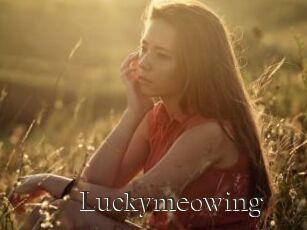 Luckymeowing