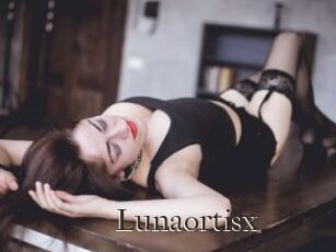 Lunaortisx