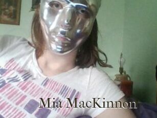 Mia_MacKinnon