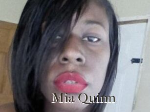 Mia_Quinn