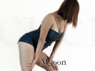 Mooon