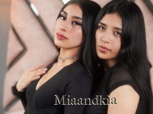 miaandkia Cum crazy amateurs