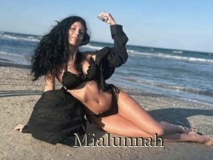 Mialunnah