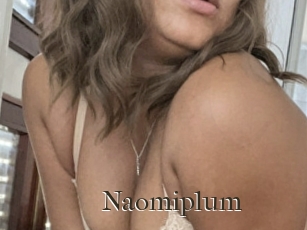 Naomiplum