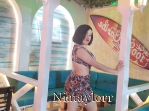 Niataylorr