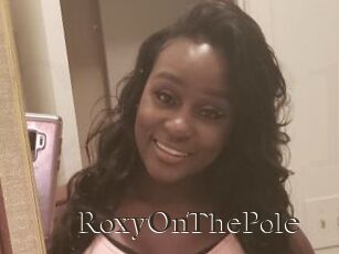 RoxyOnThePole