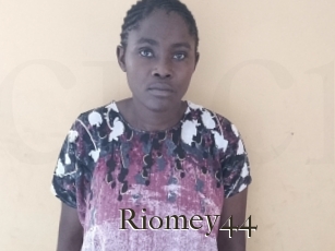 Riomey44