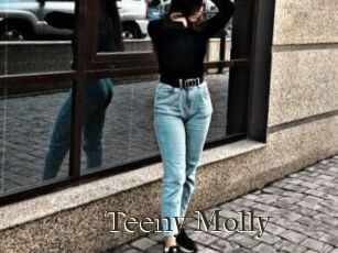 Teeny_Molly