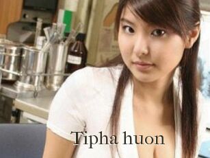 Tipha_huon