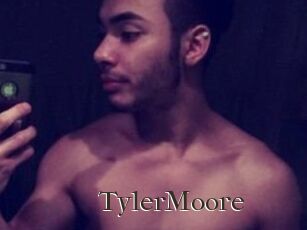 Tyler_Moore